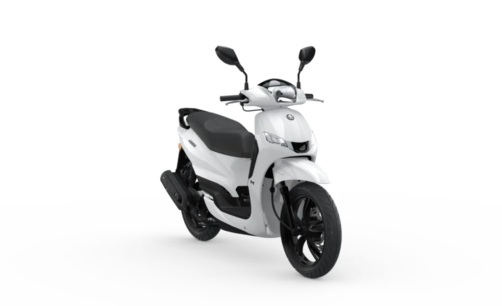 KISBEE M Active en color Antarctica White, vista tres cuartos delantera