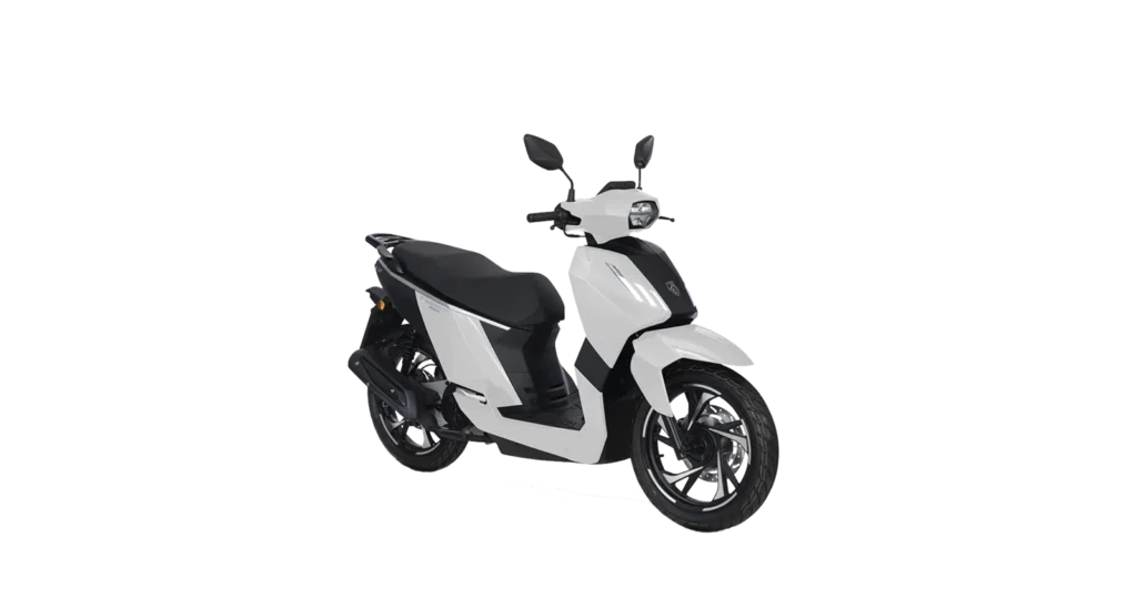 Peugeot Tweet 50 Active en color Antarctica White, vista tres cuartos delantera